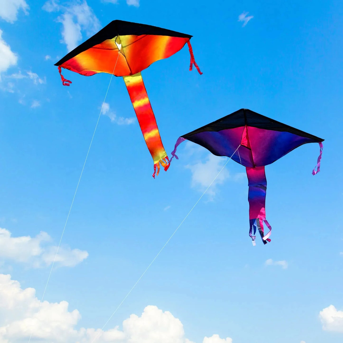 Syncfun 3 Packs Delta Kite, Easy to Fly Huge Kites for Kids and Adults with 262.5 ft Kite String for Outdoor Games and Activities