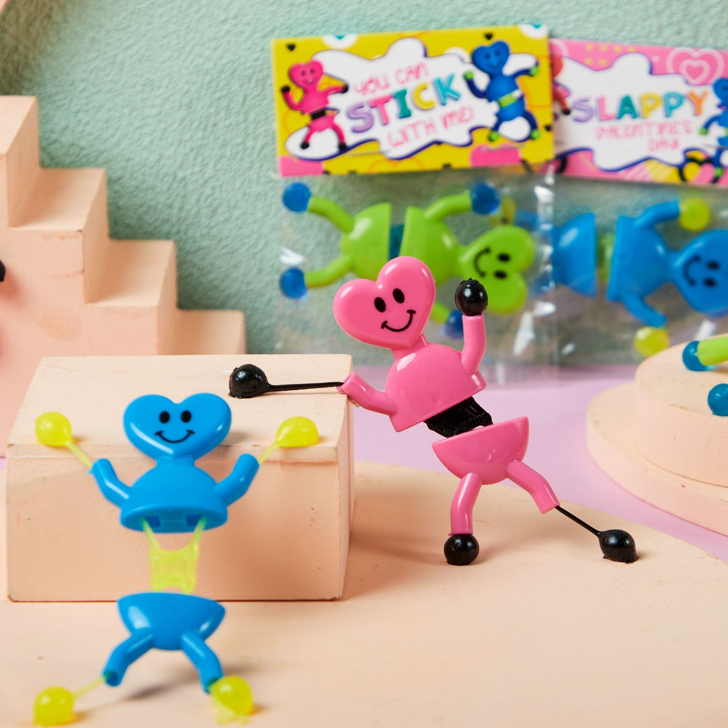 28 Pack Valentine's Day Sticky Man Toys with Cards, Classroom Exchange Gift for Kids, Classroom Holiday Reward Prizes, Valentine’s Party Favors, Sticky Wall Climbing Men, Stress Relief Toys