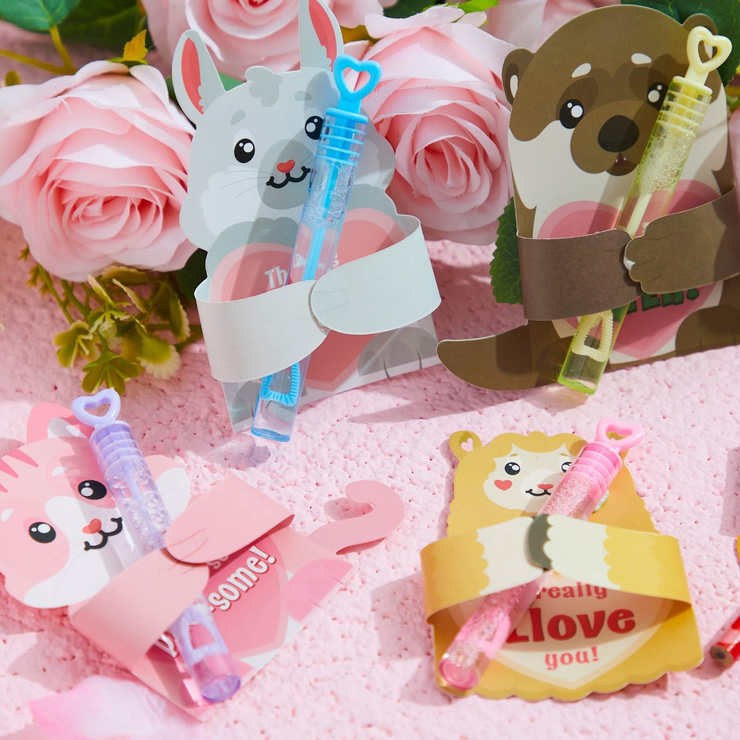 36 Pcs Valentines Day Gifts Cards with Animal Designs,Valentine’s Greeting Cards Candy Holder Cards for Kids, Valentine Classroom Exchange Cards Party Favors (Cards only)