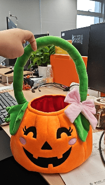 Joyfy Halloween Girl Pumpkin Plush Bucket