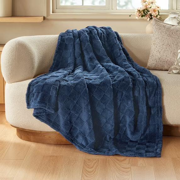 Joyfy Soft Blue Fleece Checkered Twin Blanket 60x80 Inches, 280GSM Cozy Cute Throw for Bed - Aesthetic Home Room Decor and Gift for Women, Mom, Girls