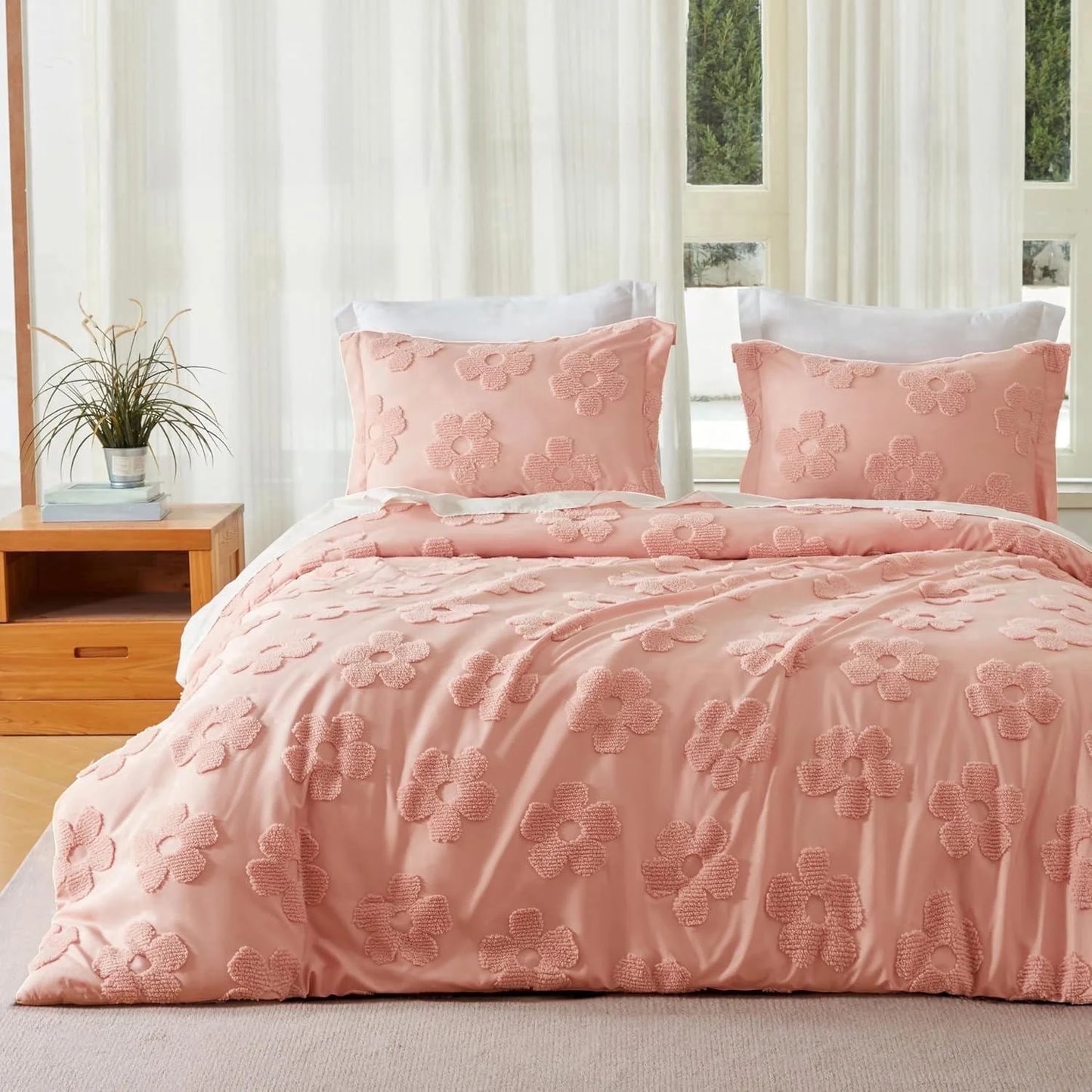 Joyfy Tufted Queen Comforter Set, 3 Pieces Pink Boho Queen Bedding Set with 1 Boho Flower Comforter and 2 Pillow Shams, Bed in a Bag for All Seasons
