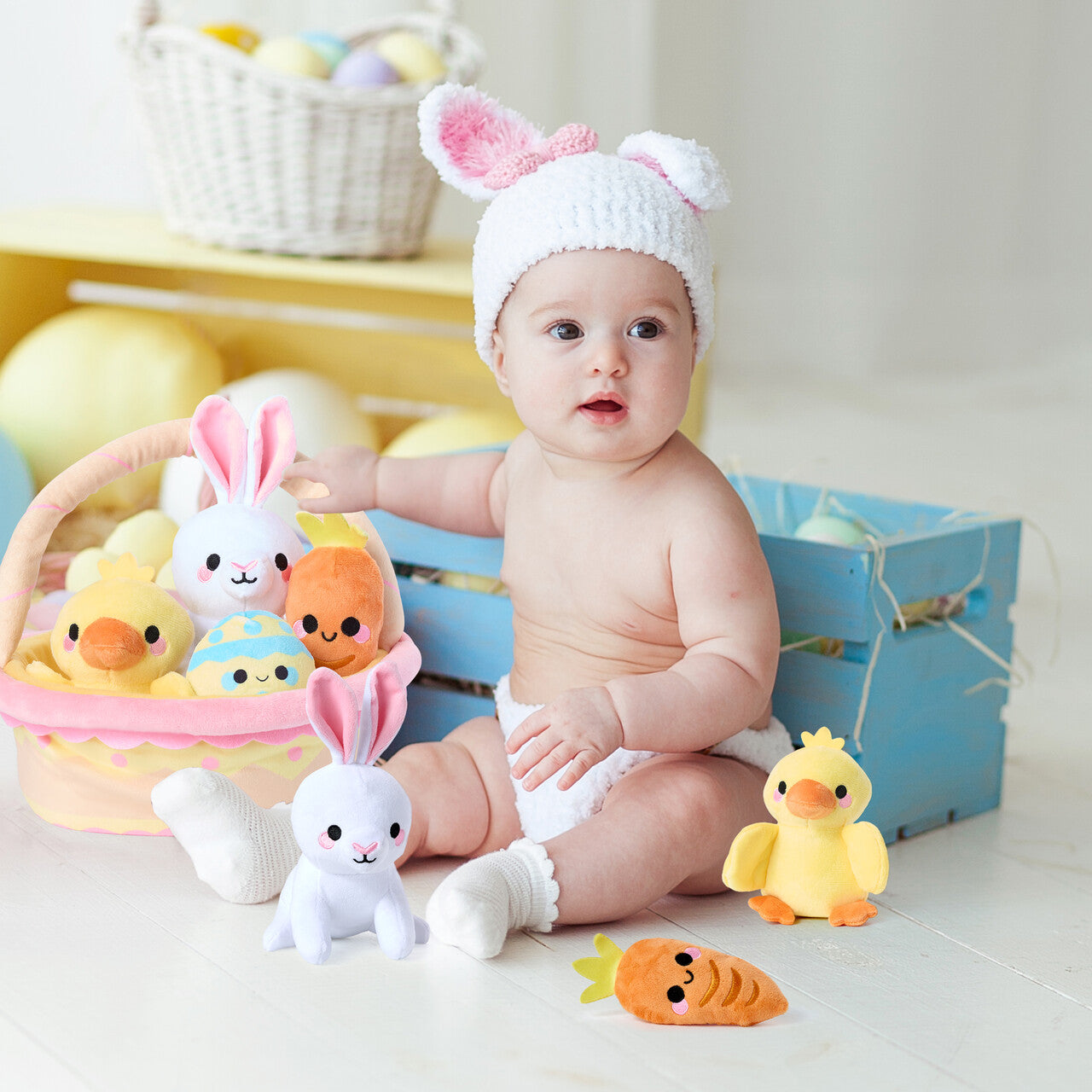 JOYFY 5 Easter Basket Plush Toy Set, filled with rabbit, egg, and carrot baskets, pre filled with animal fillers
