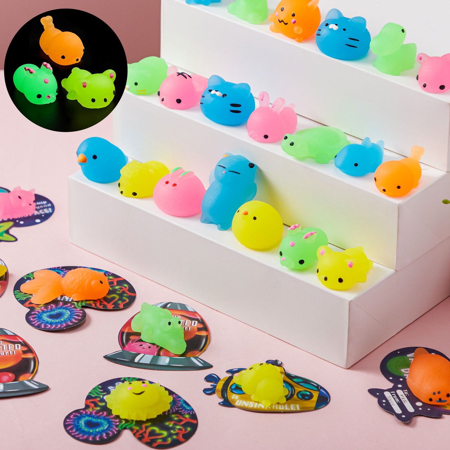 28 Packs Valentines Day Gift Cards with Mochis, Glow in The Dark Mochi squishy toys, Stress Relief Fidget Toys for Kids Valentine's Classroom Exchange, Party Favors, School Prizes