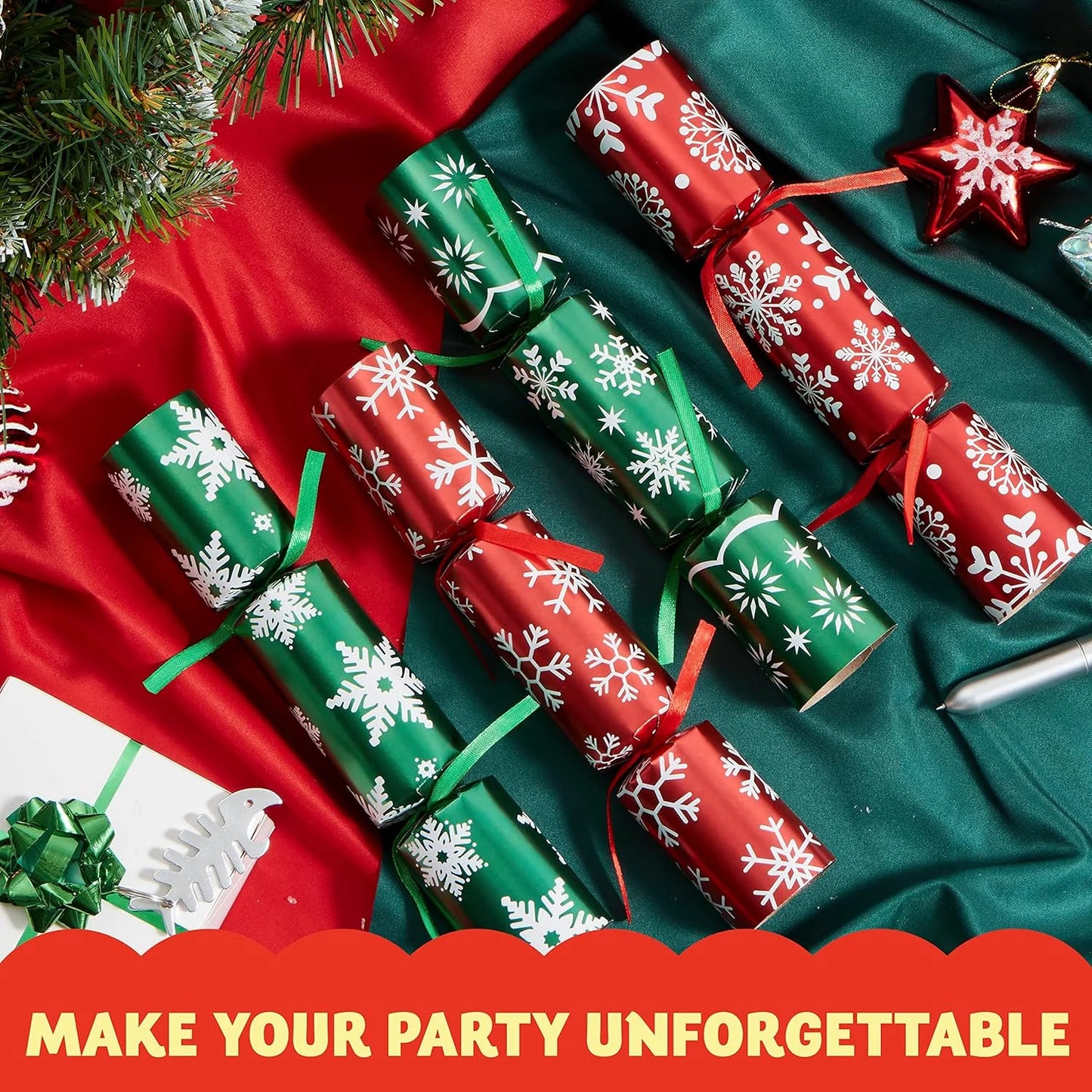 Joyfy 12 Pcs Christmas Crackers Party Favor Non-Snap Red & Green Snowflake Design Party Table Favors with Holiday Party Favor Supplies for Kids