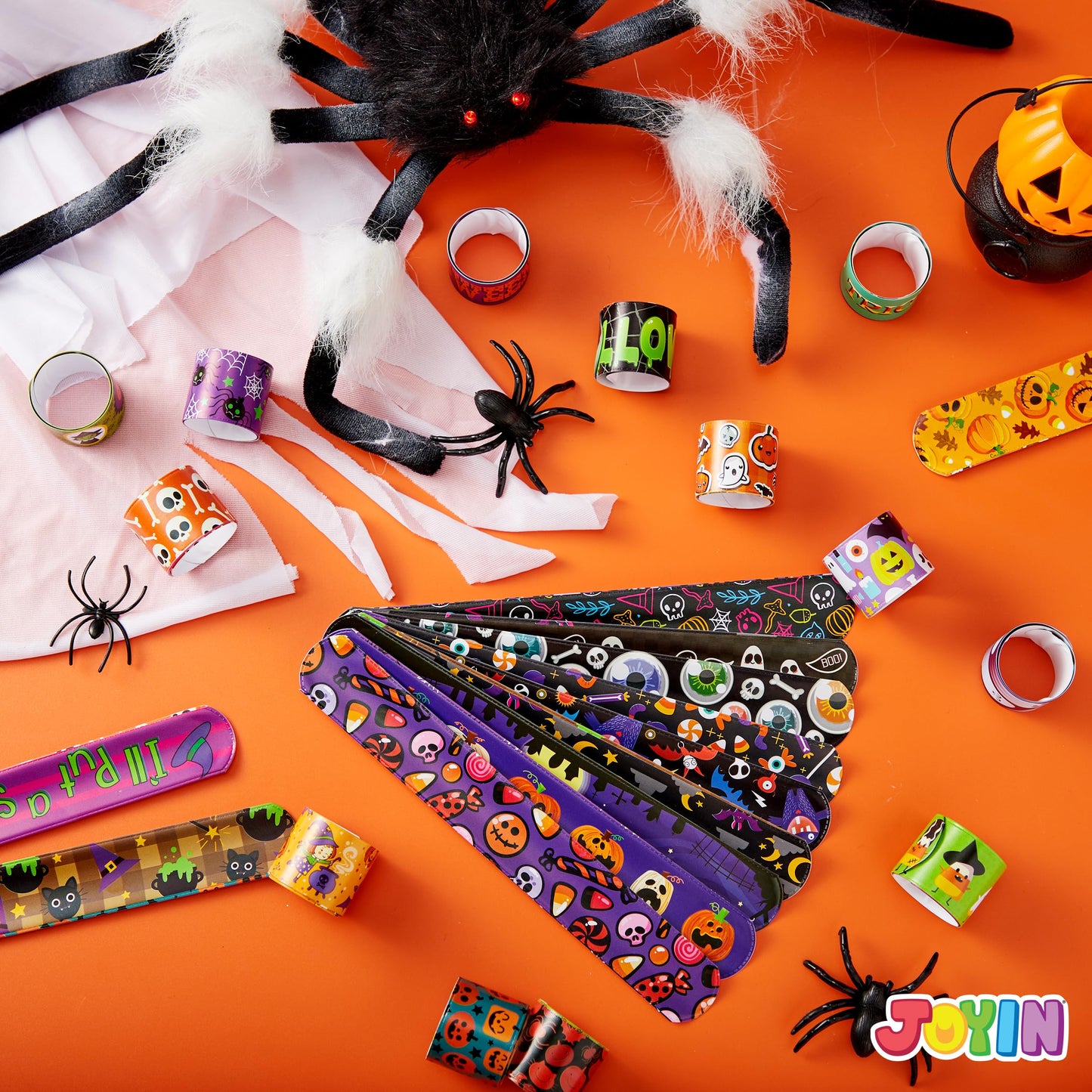 SYNCFUN 100 Pcs Halloween Slap Bracelets for Kids,Halloween Toys Bulk with Spider,Pumpkins,Animal Print for Prizes Gift Trick or Treat Party Favors,Halloween Crafts for Kids,Classroom Favors