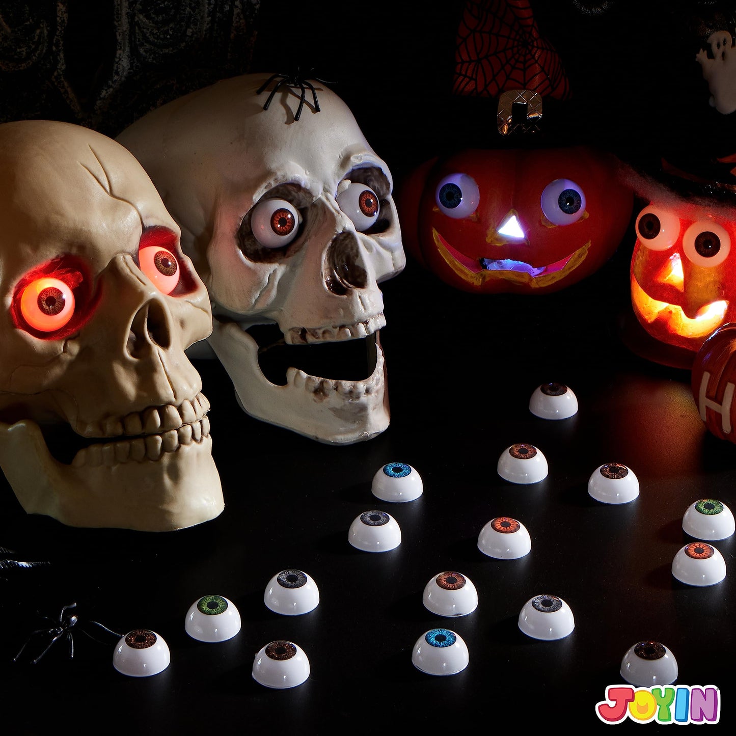 Sycnfun 24 Pcs Halloween Eyeballs Plastic Fake Realistic Eyeballs,Eyeballs Halloween Decor,Halloween Props,Halloween Trick or Treat Party Favor