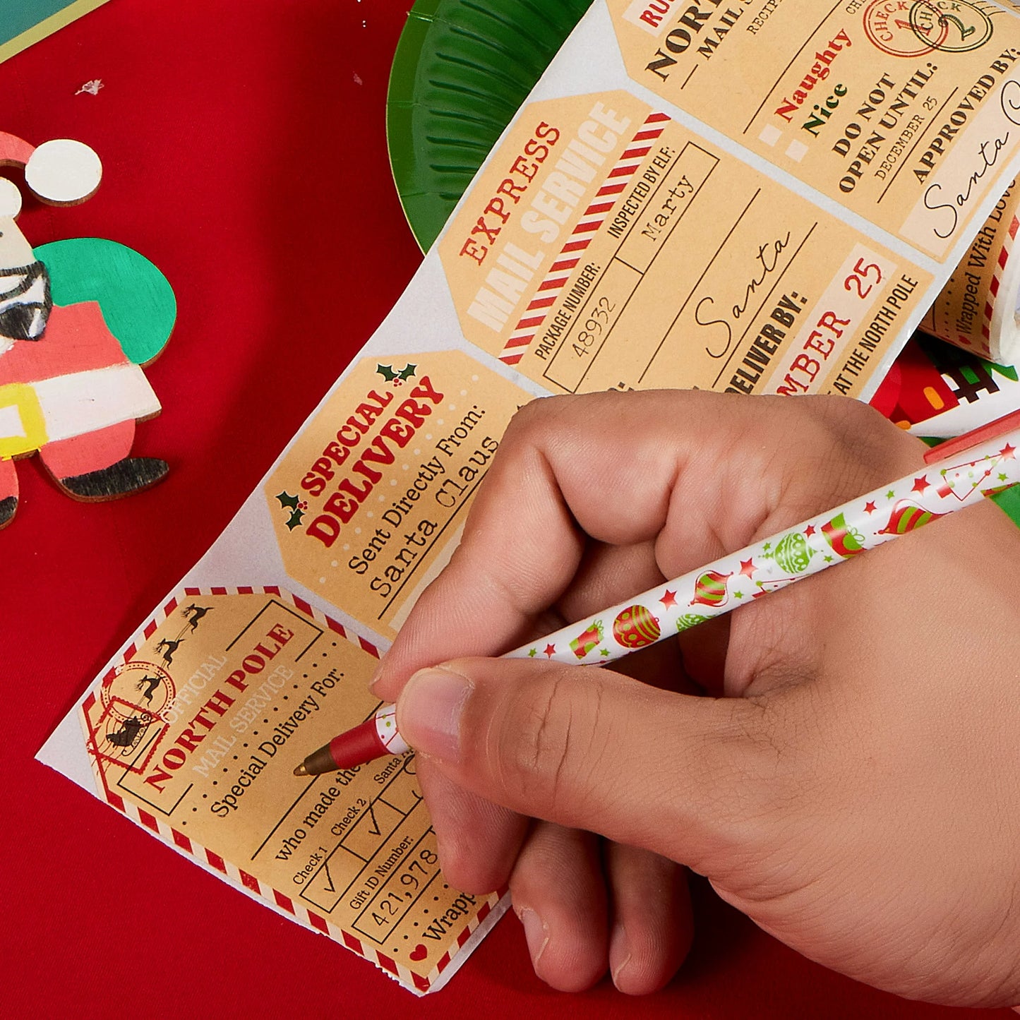 SYNCFUN Christmas Gift Tag Kraft Paper North Pole Style