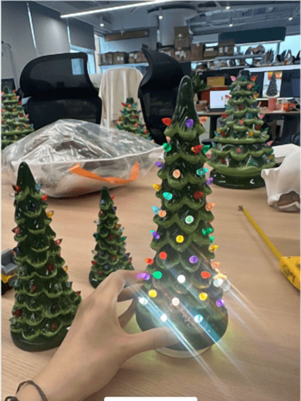 Joyfy Classic Slim Green Ceramic Christmas Trees, 3 Pcs