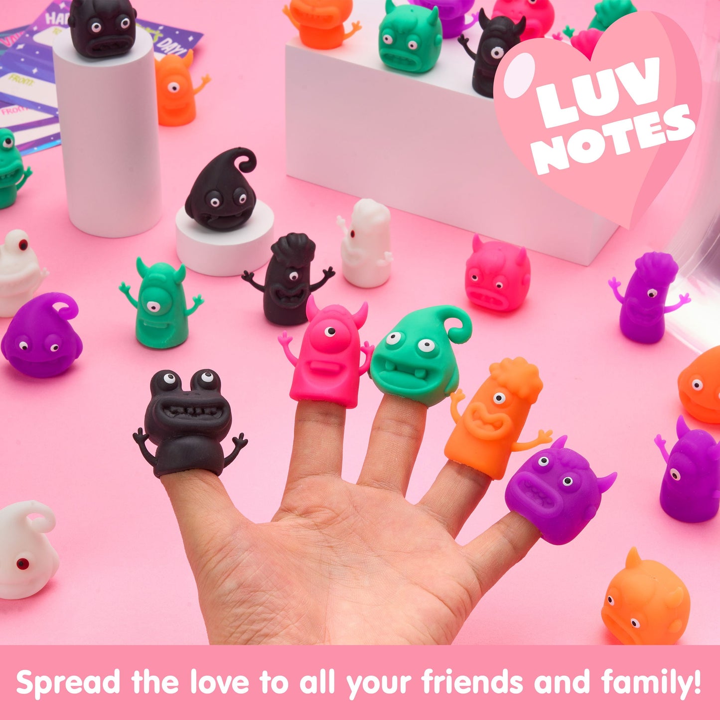 30 Packs Valentine's Day Finger Puppets with Cards, Classroom Exchange Gift for Kids, Valentine's Party Favors, Holiday Reward Prizes