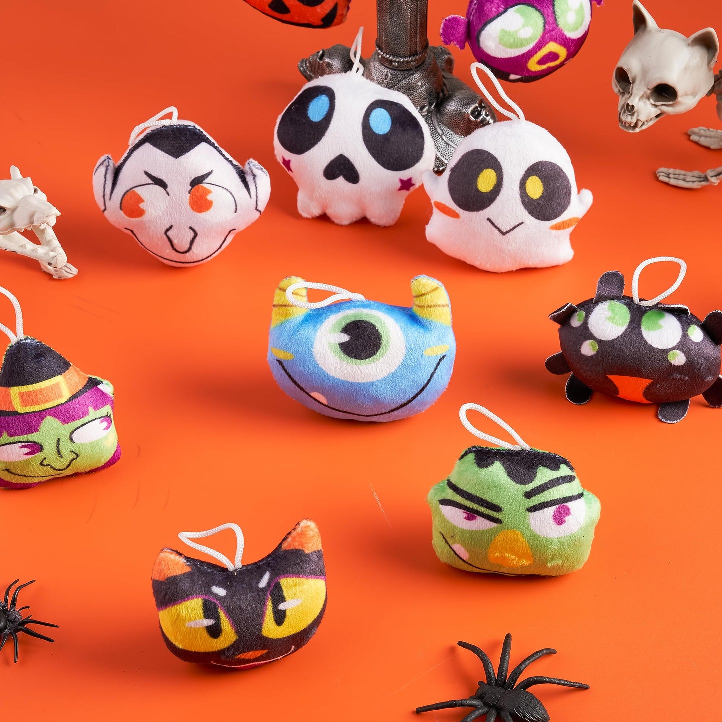Sycnfun 12 Pcs Halloween Plush in Blind Bags,Halloween Mini Stuffed Animal for Goodie Bags Stuffers,Halloween Crafts for Kids,Halloween Treats Prizes,Trick or Treat Gift Exchange