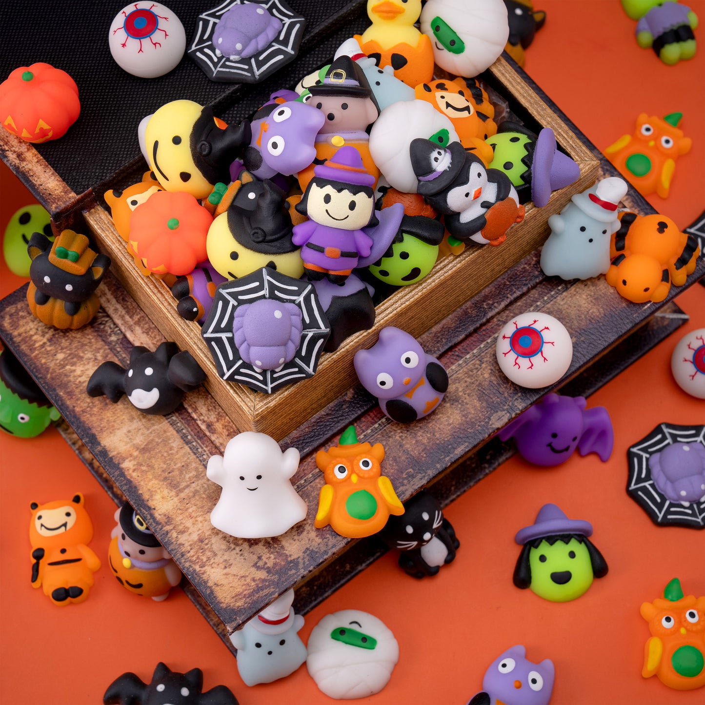 Joyfy 100 Pcs Halloween Mochi Squishy Toys,Squishy Toys for Kids,Halloween Classroom Favors Prizes Party Favors,Claw Machine Filler for Kids,Stress Relief Toys