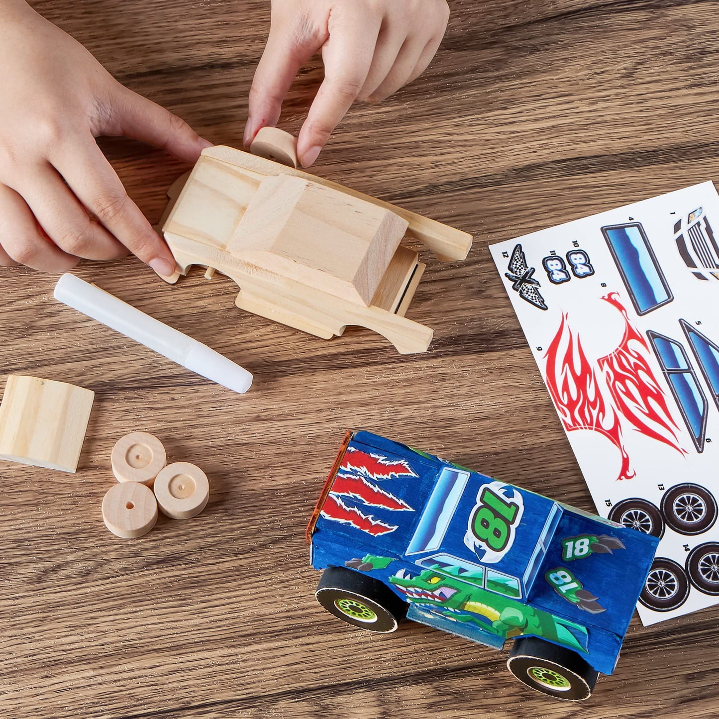 SYNCFUN 3 Piece DIY Wooden Race Car Painting Kit for Kids, Birthday Toy for Boys Girls Ages 6+