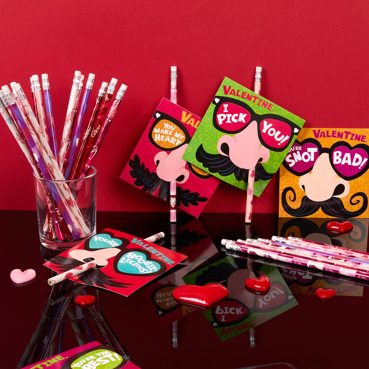30 pieces, fun cards and pencils assorted gifts