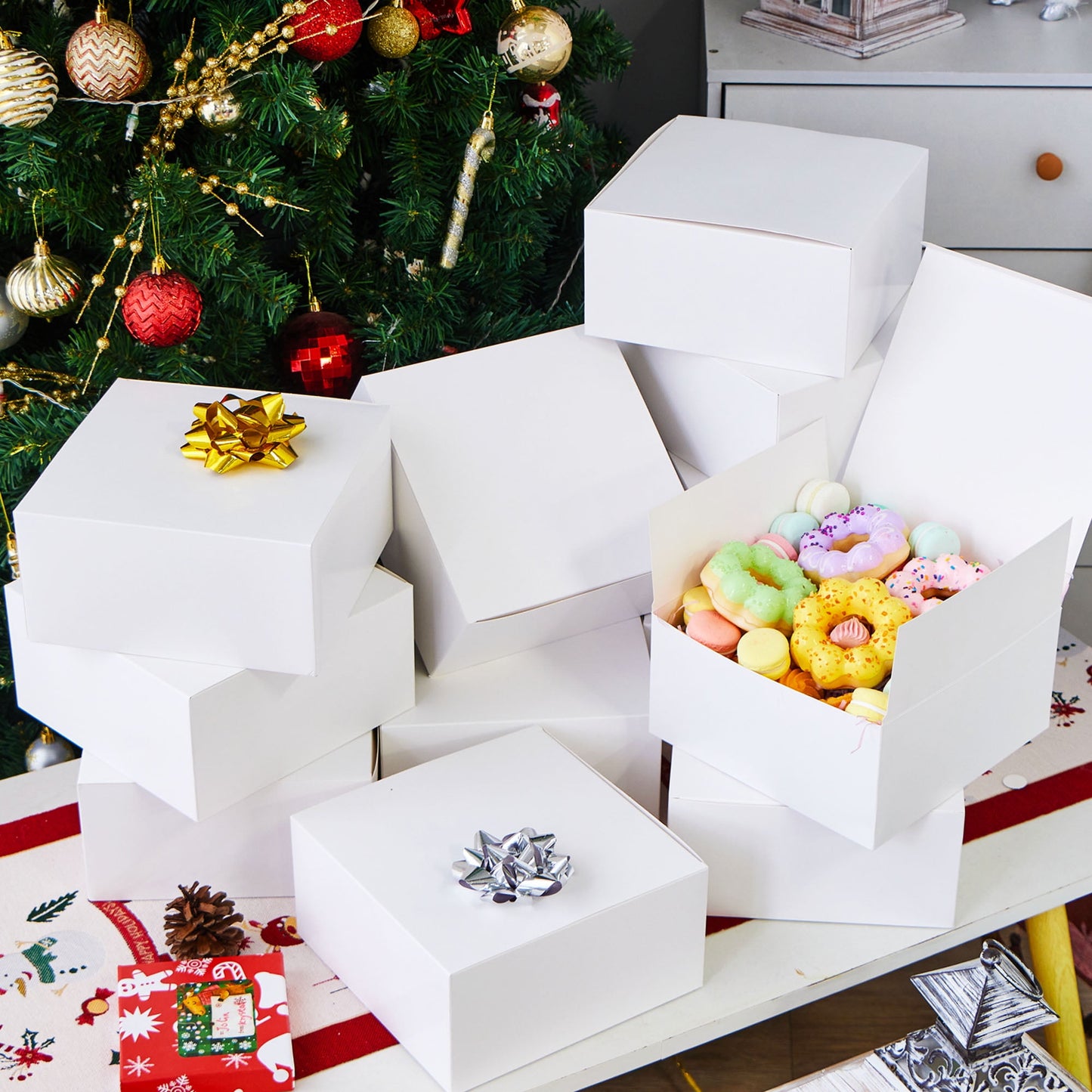 12 Pcs White Square Cookie Boxes, Plain White Treat Boxes with Lids 8" x 8" x 4" Bakery Gift Wrapping Box for Party Favor Pastries, Birthday Party, Present, Thanksgiving, Winter Holidays