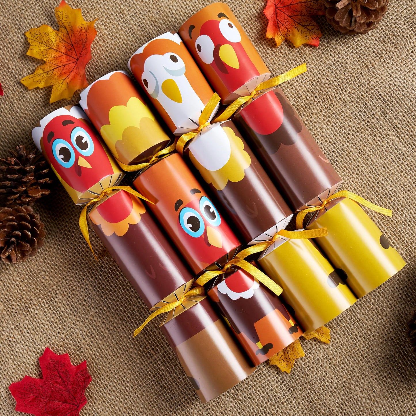 Joyfy 8 Pcs Thanksgiving Crackers Party Table Favor, No Snap Turkey Pattern Design, with Party Hat Joke & Little Gift for Xmas Holiday Dinner Traditions