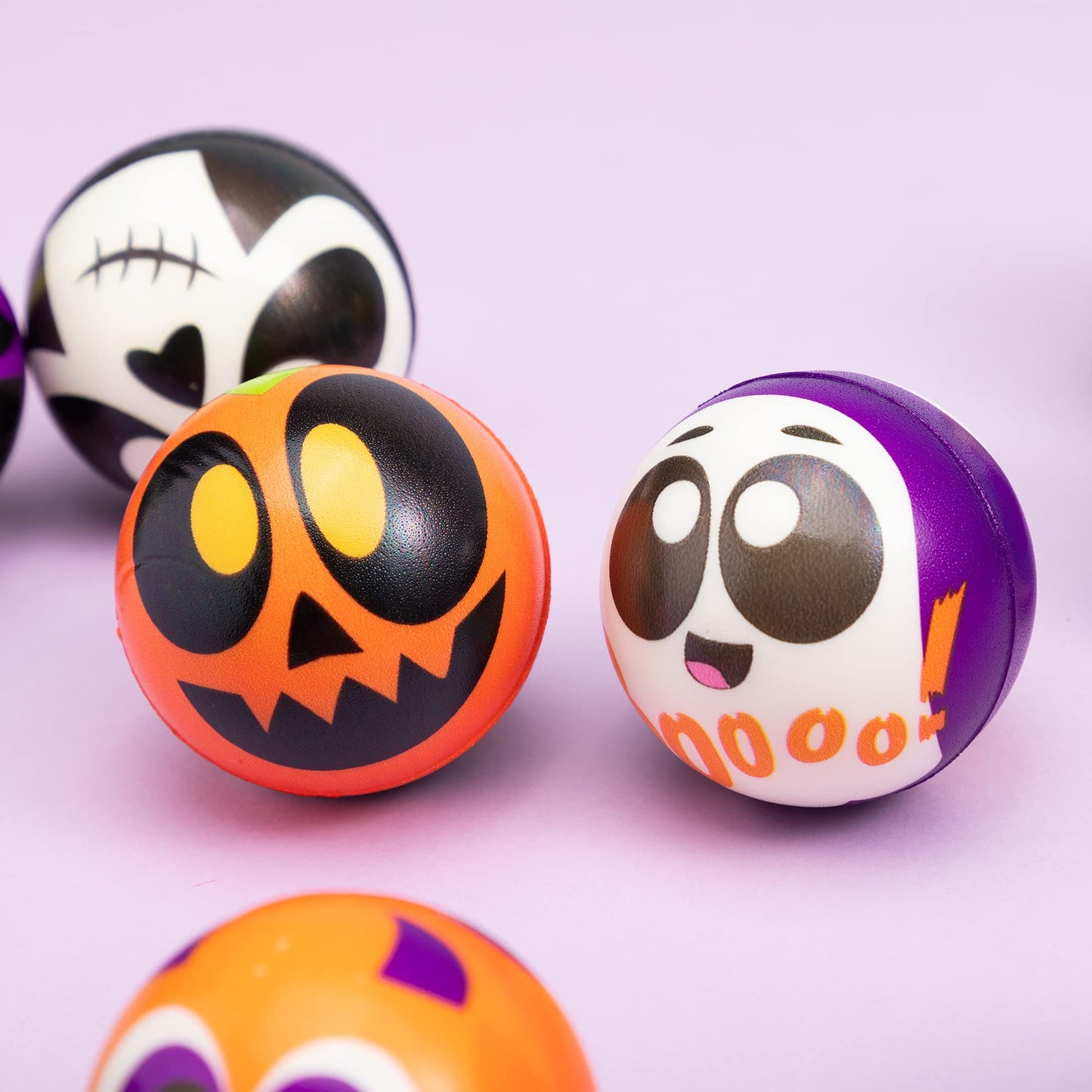 Sycnfun 24 Pcs Halloween Stress Balls for Kids,Halloween Funny Stress Balls Fidget Toys Bulk,Halloween Squishy Toys,Halloween Party Favor