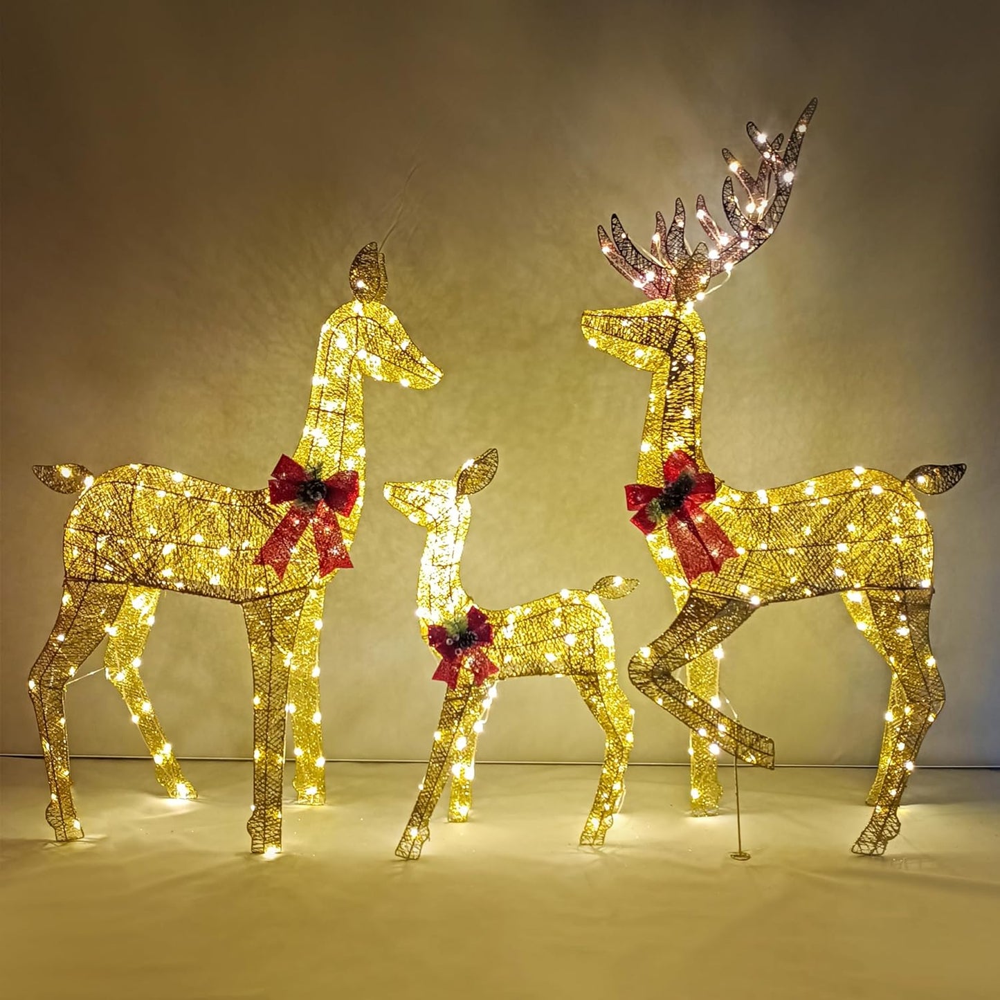 Joyfy 3 Pack Reindeer Christmas Outdoor Yard Light Decorations,360 LED Lights Deer Family for Christmas Outside Lawn Decor,Glod