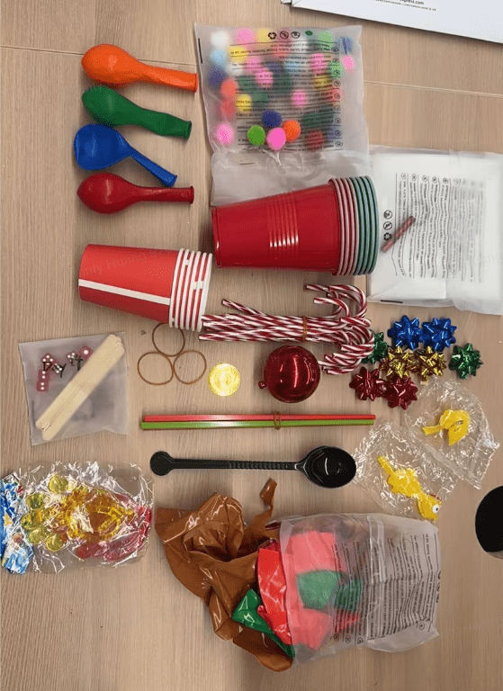 Joyfy Christmas Family Party Game Set