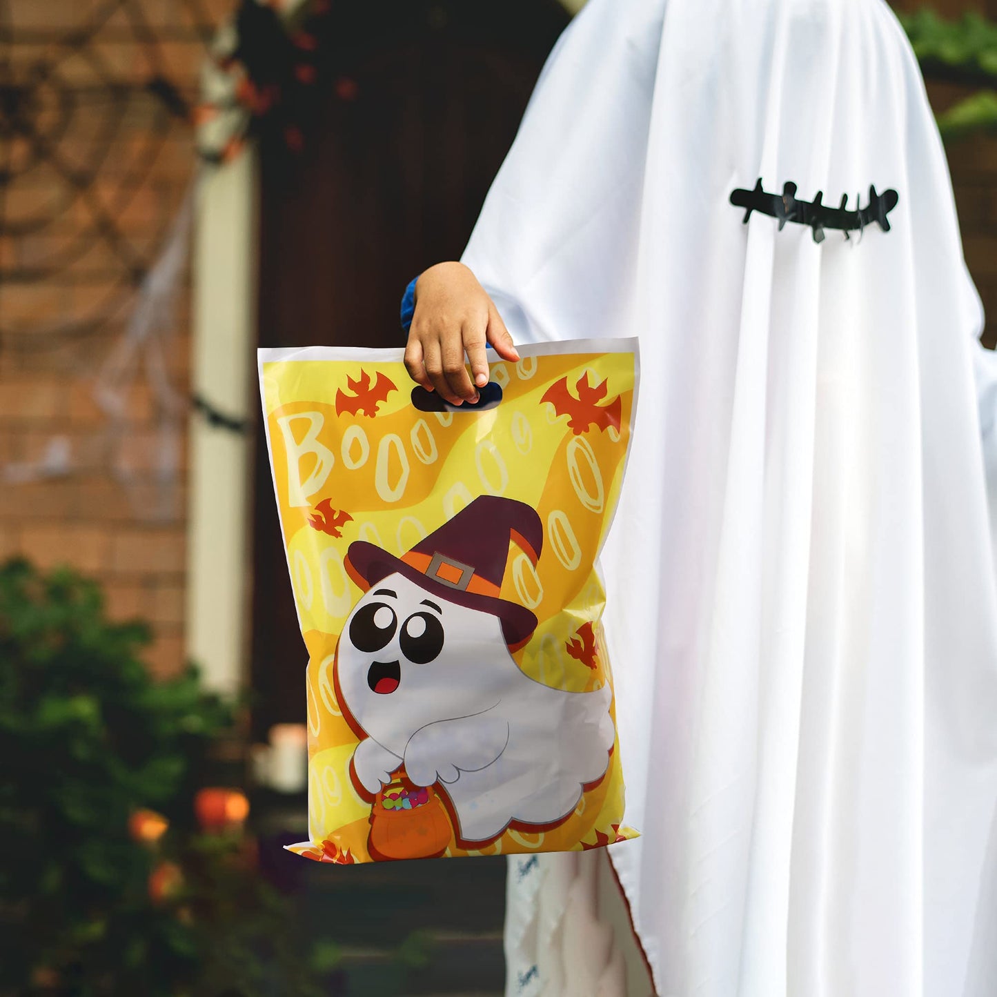 SYNCFUN 72 Pcs Halloween Treat Bags Goodie Bags Plastic Halloween Candy Bags Trick or Treat Creepy Designs Halloween Bags for Kids Trick or Treat,Classroom Goody Bags