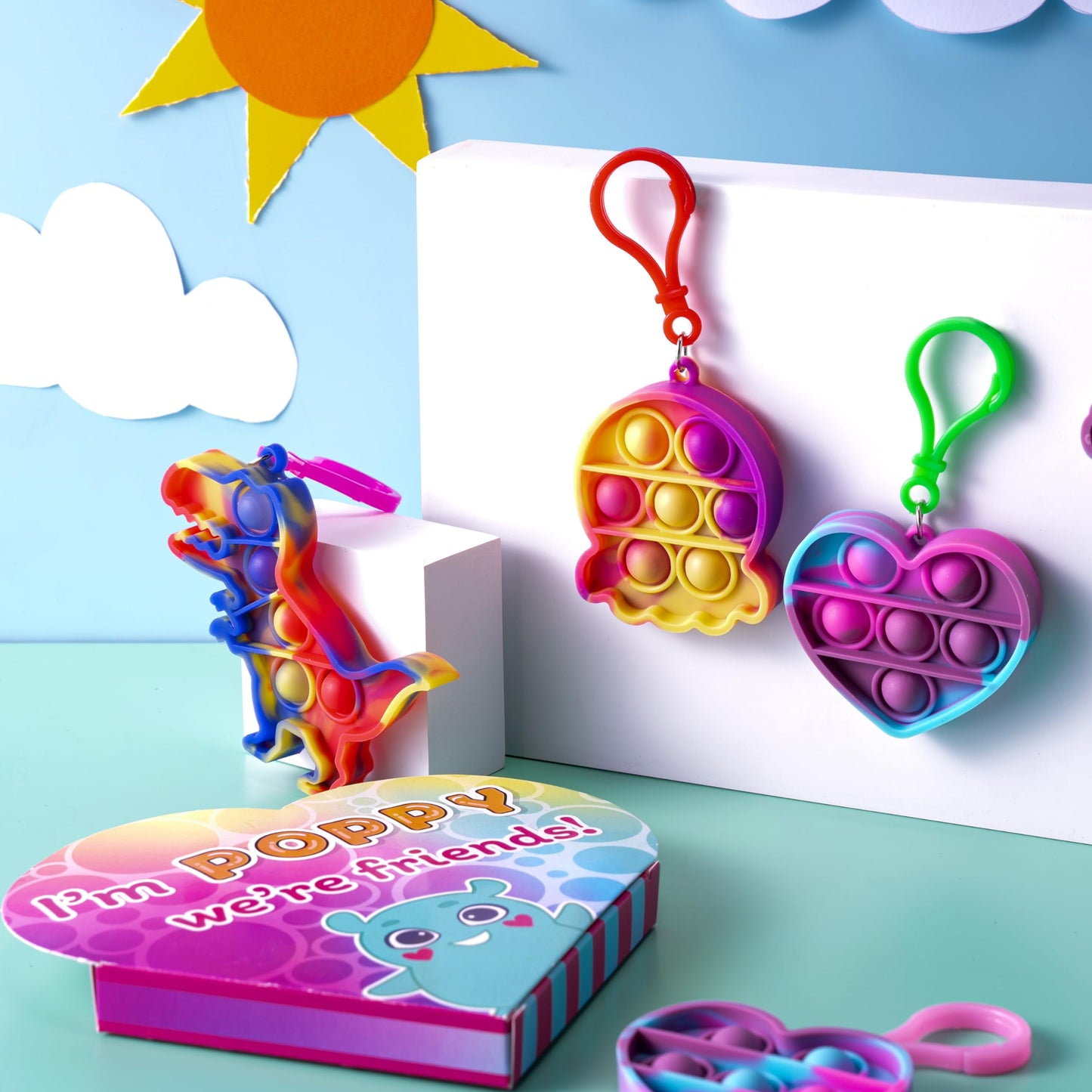 48pcs Valentines Day Cards with Pop Fidget Keychain Toys, Stress Relief Fidget for Kids with Heart Boxes, Valentines School Class Exchange Gifts Party Favors