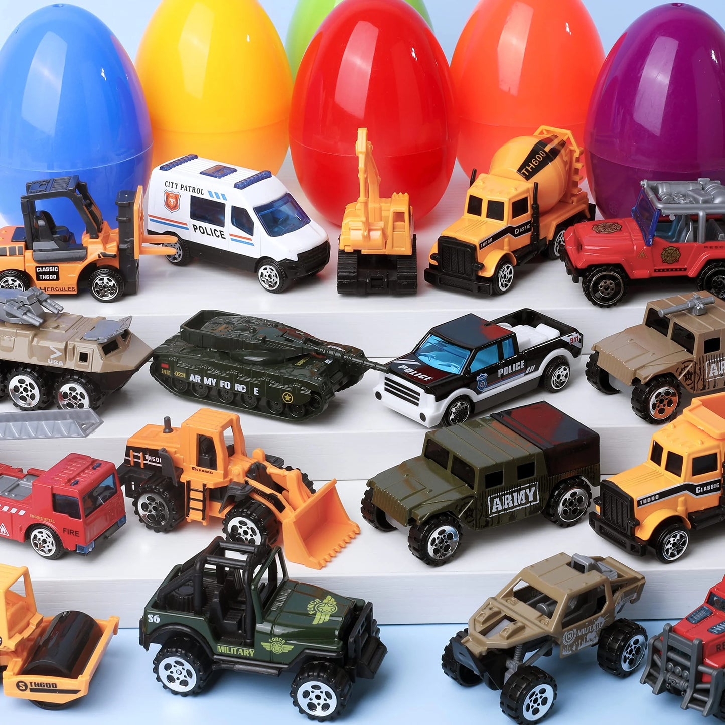 18 giant Easter eggs filled with die-casting cars, pulled back city cars and trucks, children's toy pre filled eggs