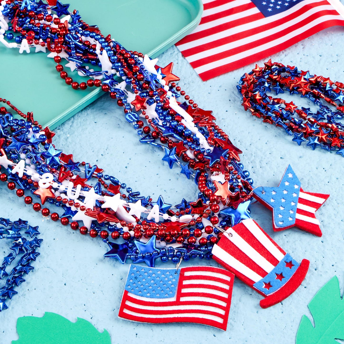 72 pieces of patriotic bead necklace combination for July 4th, loose, red, white, blue bead star bead necklace with pendant, loose for Independence Day parade, dress up accessories