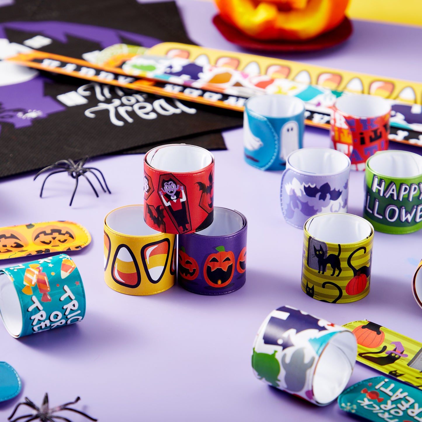 Joyfy 48 Pcs Halloween Slap Bracelets for Kids,Halloween Toys Bulk with Spider,Pumpkins,Animal Print for Prizes Gift Trick or Treat Party Favors,Halloween Crafts for Kids,Classroom Favors