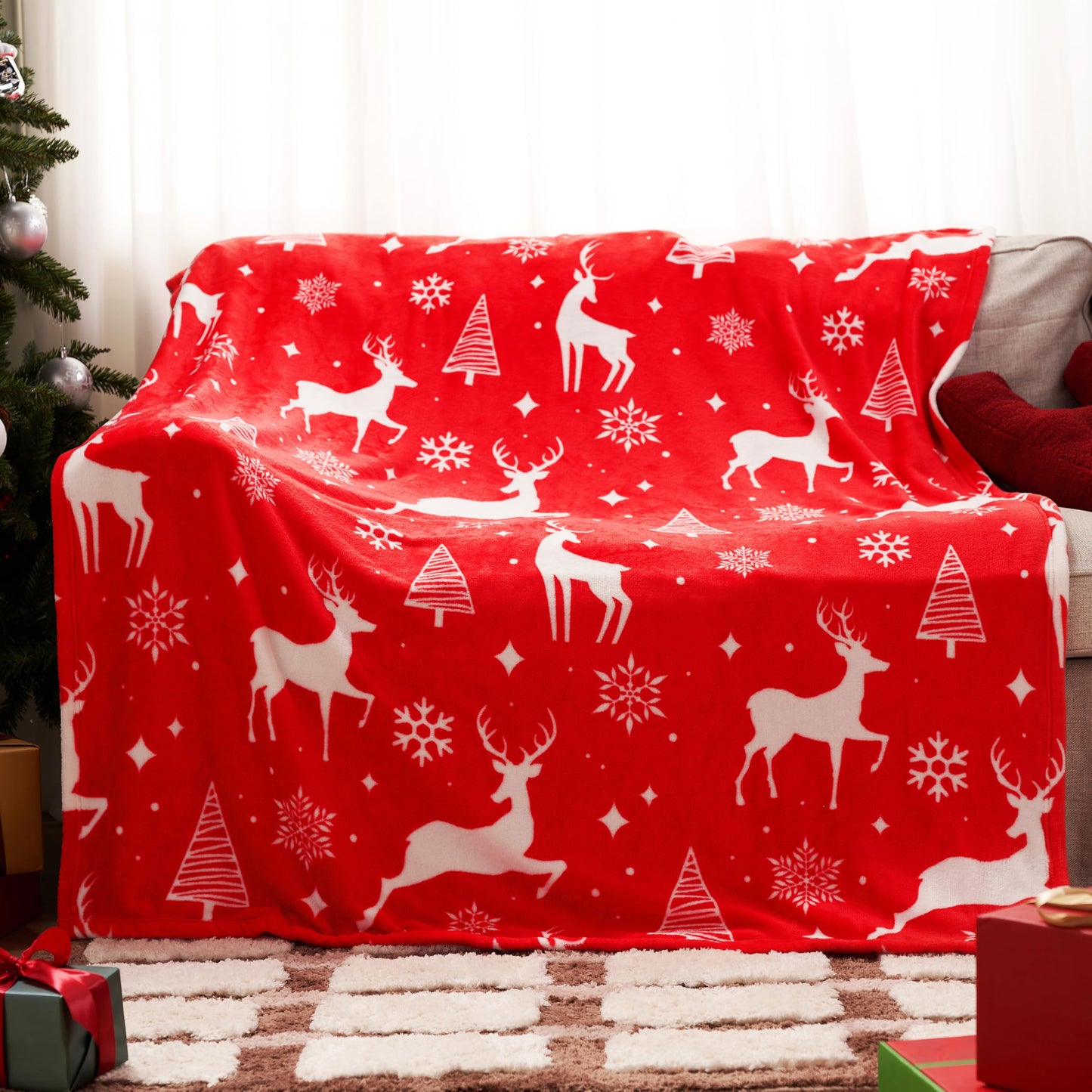 Syncfun Christmas Reindeer Soft Sherpa Fleece Warm Throw Blanket 50" x 60" Blanket for Sofa Couch